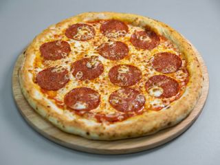 Pizza Pepperoni mare Ø40cm