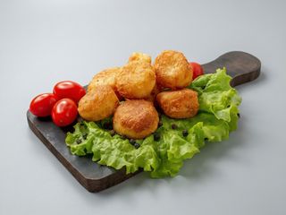 Meniu Nuggets de pui 4 bucati