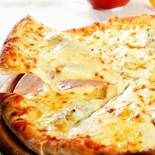Pizza Quattro Formaggi'
