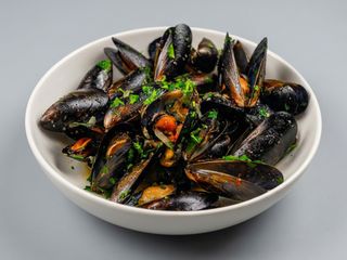 Midii in sos de vin si usturoi 300g