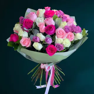 Buchet 43 Trandafiri Pastel