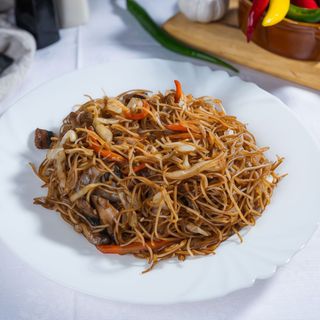 Taitei din orez cu legume