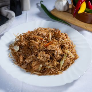 Paste de orez cu pui