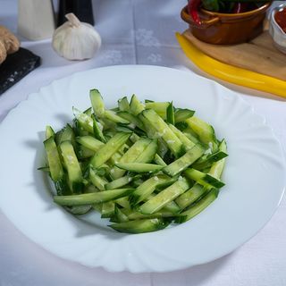 Salata de castraveti