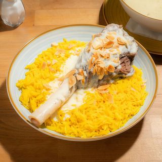 Mansaf cu carne BERBECUT