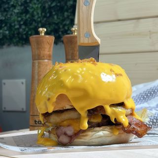 Onion Rings Burger