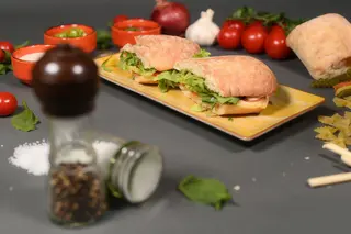 Sandwich bacon y queso