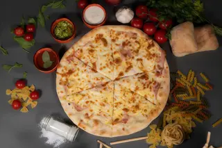 Pizza Carbonara