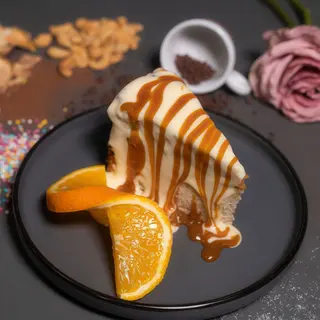 Tarta cu mere si sos de vanilie