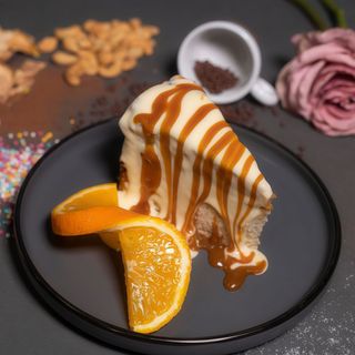 Tarta cu mere si sos de vanilie