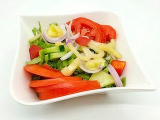 SALATĂ ASORTATĂ 200 gr.
