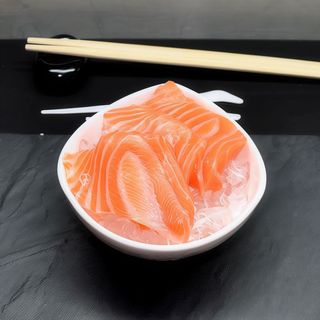Sashimi salmon 