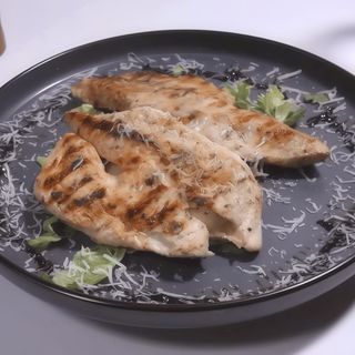 Piept de Pui Simplu 200 Gr. (In Crud)