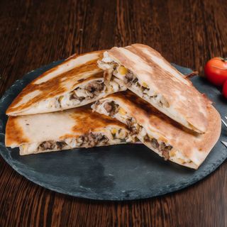 Quessadilla Mexicana - Pentru 2 persoane