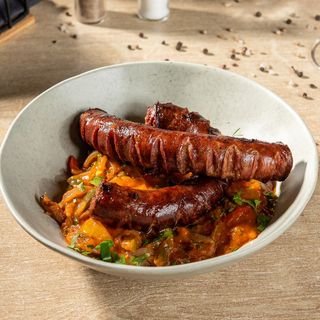 Ghiveci Banatean cu Carnati de Mangalita