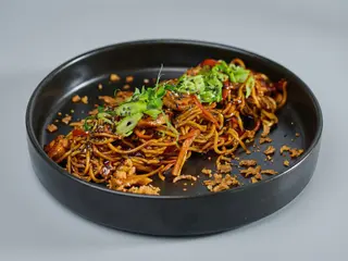 Noodles cu Pui
