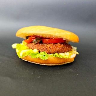 Hamburger crispy + băutură gratis