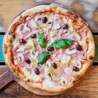 Pizza Capricciosa 