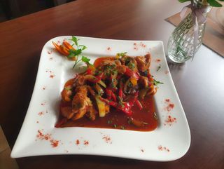 Tigaie picantă de porc 400g