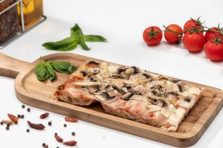 Prosciutto e Funghi la felie