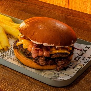 Tripple Bacon Cheese Burger