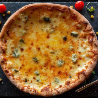 Pizza Quattro Formaggi Ø32cm