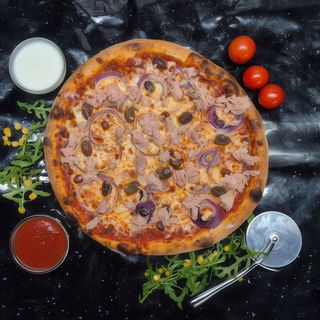 Pizza al Tonno Ø32cm