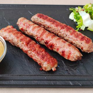 Mici din carne de vita si porc (reteta proprie)