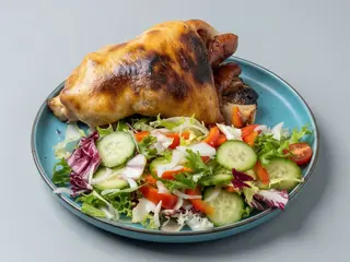 Ciolan de porc rumenit la cuptor