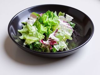 Muschi porc in crusta de alune 400g