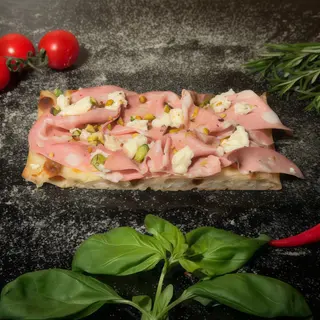 Pizza Mortadella