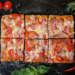 Pizza Amatriciana 30x20cm