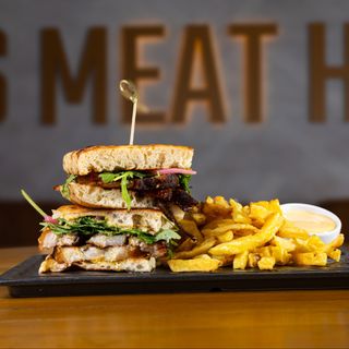 Sandwich piept de porc