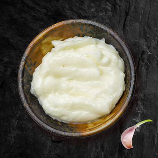 Pasta proaspata  de usturoi