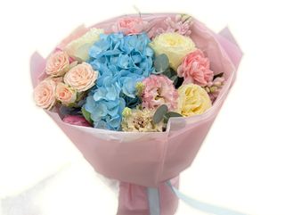 Buchet alegerea floristului large(17 fire flori ,verdeata,ambalaj)