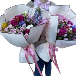 Buchet primavaratic medium size