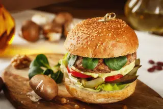 Smiley Pig burger