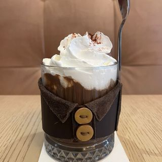 Tiramisu hot chocolate