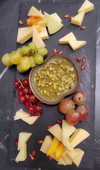 Platou de brânzeturi