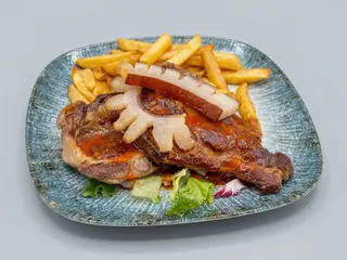 Ceafa de porc tiganeasca
