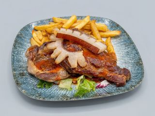 Ceafa de porc tiganeasca