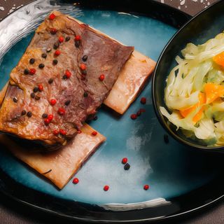 Coaste de Vita cu salata de Portocale 500g