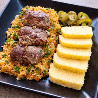 Varza calita cu carne de porc la garnita