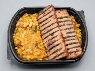 Iahnie de fasole cu fleica de porc afumata