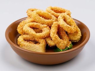 Inele de calamar pane