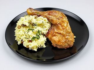 Meniu 2-Pulpa de pui la cuptor