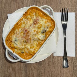 Penne Milanese Gratinate