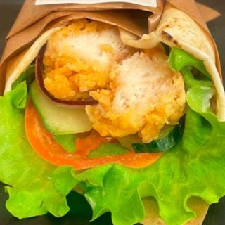 1+1 WRAP CRISPY cu cartofi pai