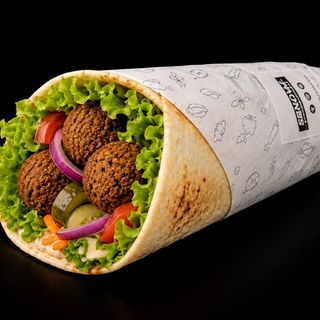 Wrap falafel + 1 portie de cartofi pai