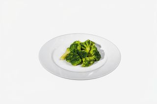 Sote de broccoli în unt cu lamâie